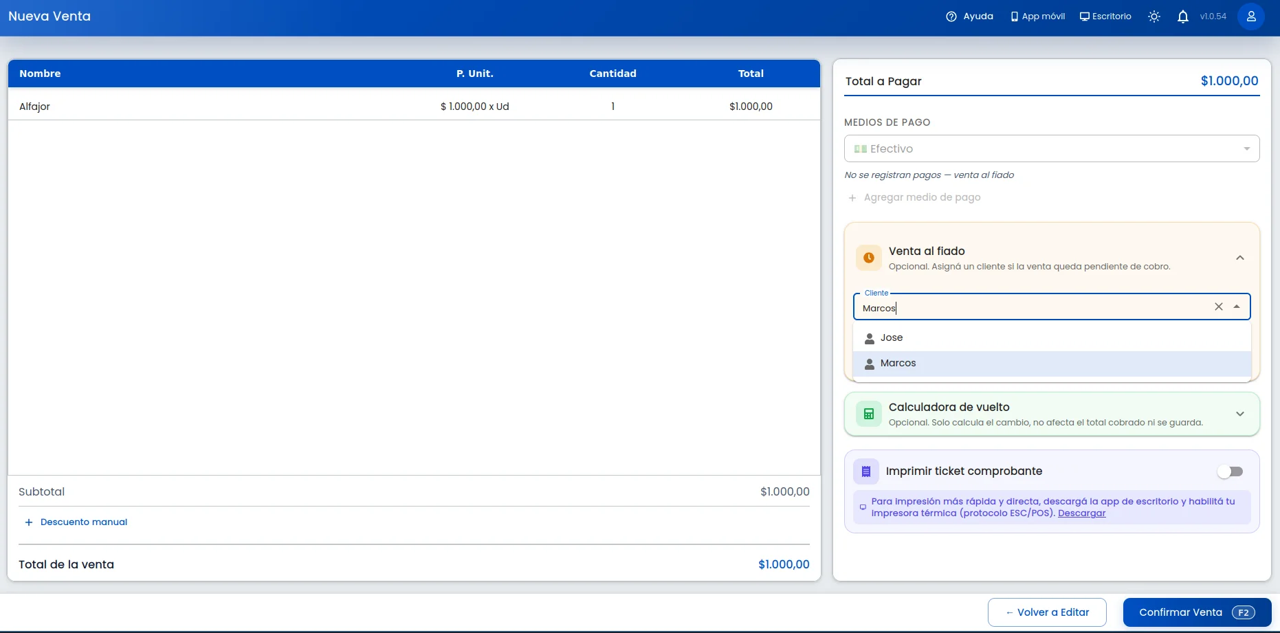 Pantalla de confirmación de venta con sección Venta al fiado expandida y buscador de cliente mostrando la lista en Gestión Ventas
